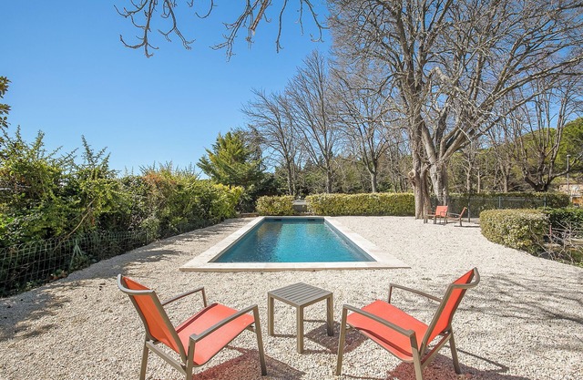 Luxury Loft in Bastide XVIIEME 2 travelers, swimming pool, park, terrace 100m2