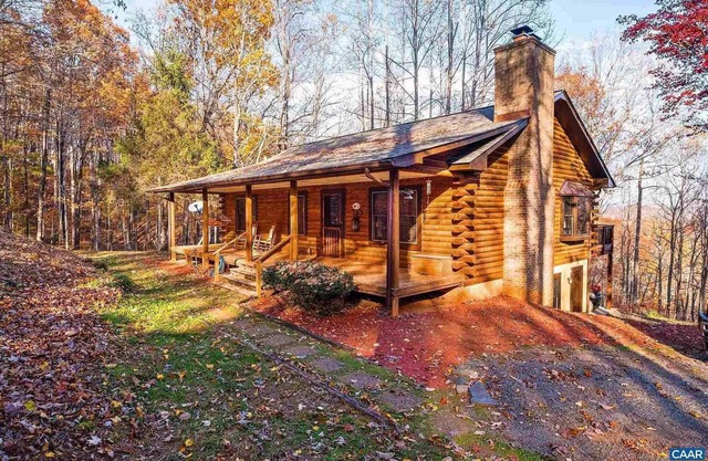 Luxury Log Cabin Getaway: Near Wintergreen Resort & Shenandoah Valley