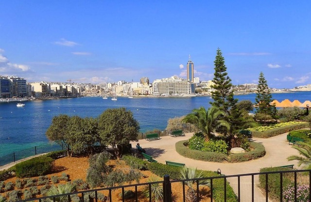 Luxury Maisonette in a Tranquil and Central Area