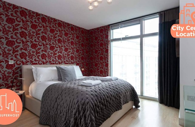 Luxury Manchester Apartment by City SuperHost