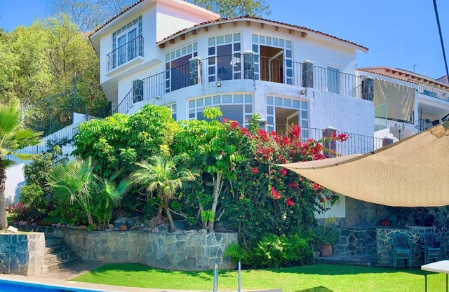 Luxury Mexican Villa with Unbeatable Views