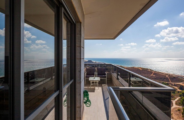 Luxury Mini Penthouse Sea View Best Loc