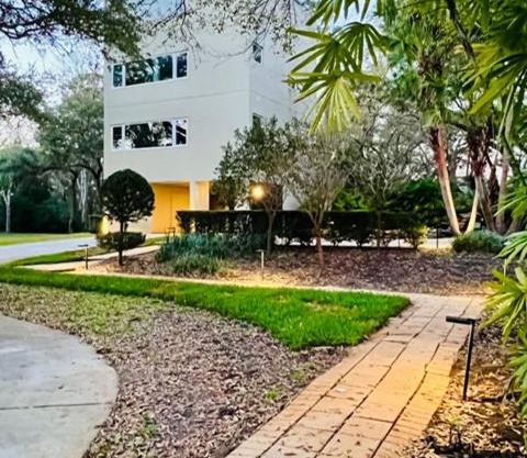 Luxury Modern Retreat I Spacious, Private & Serene
