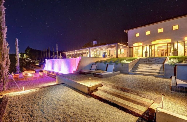 Luxury Mountaintop Estate in Napa Valley