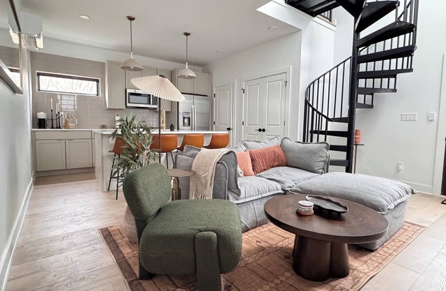 Luxury North Corktown Getaway