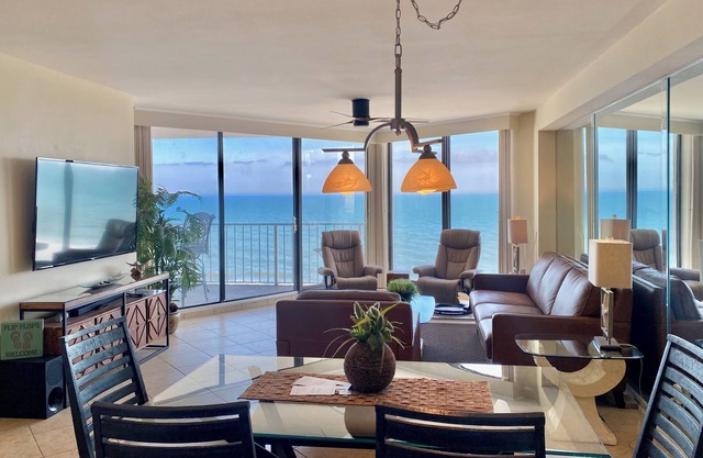 Luxury Ocean Front 2 bedroom 2 bath condo -One Ocean Place Unit 708