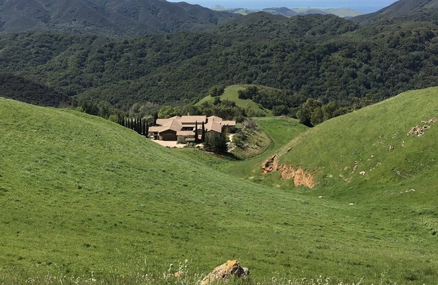Luxury Ocean View Ranch Retreat