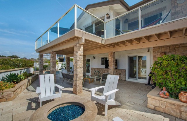 Luxury Ocean View Winter Retreat. Gated Community Multiple Pools & Tennis Courts