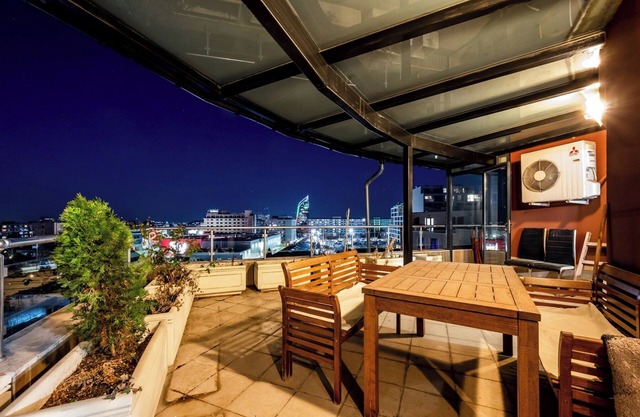 Luxury Penthaus 3 Bedroom Apartment in Sofia,