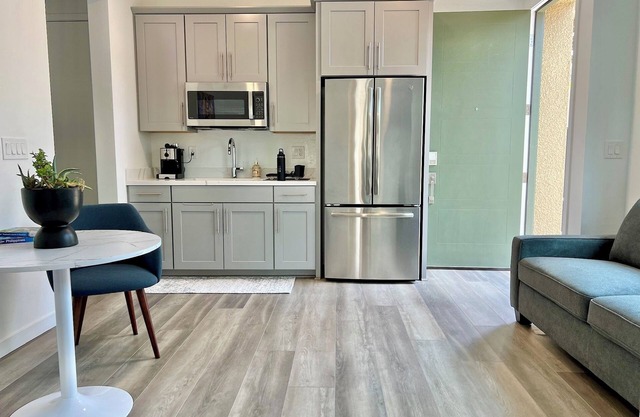 Luxury Private Guest Suite near Red Rock Summerlin