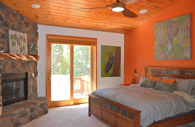 Luxury retreat in Torreon, KING beds, huge covered deck and EV chargernnn