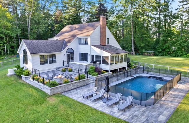 Luxury Retreat Minutes from Downtown Great Barrington & Ski Slopes