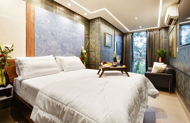 Luxury Room with View