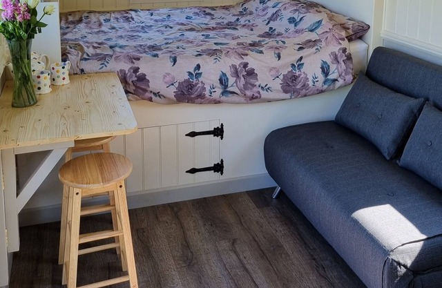 Luxury shepherds hut