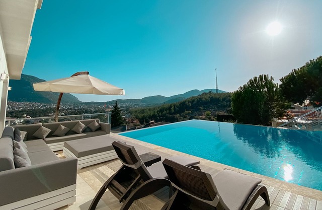 Luxury spacious villa