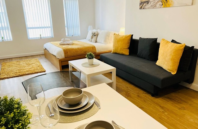 Luxury Studio apartment in Luton Centre