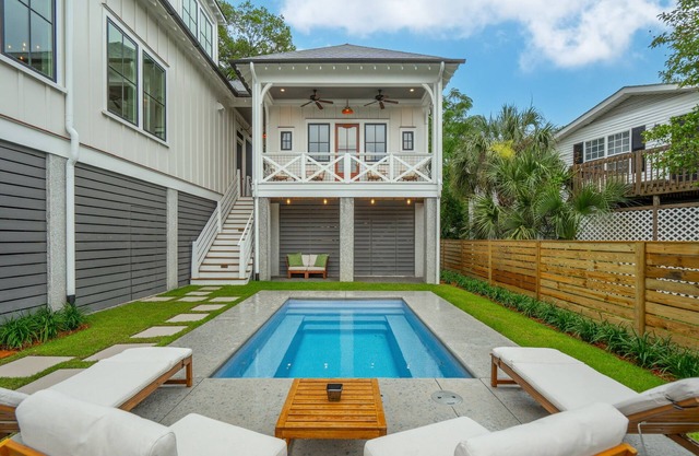 Luxury Tiny House w/Private Pool – Minutes to Folly Beach & Downtown Charleston