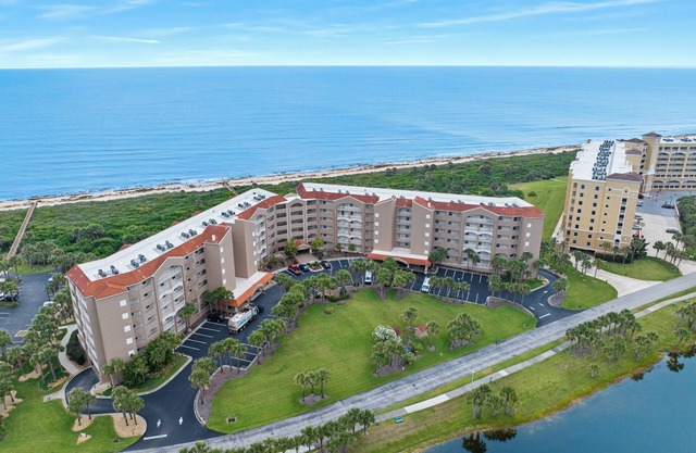 Luxury top floor beachfront view