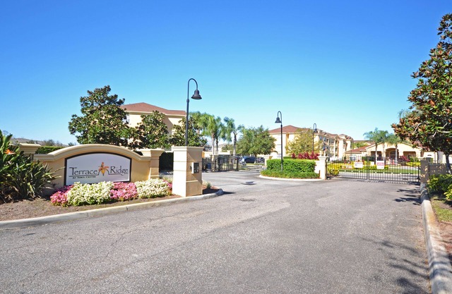 Luxury Top Floor Condo updated November 2024, 3 Bedroom, Disney 10 Mins