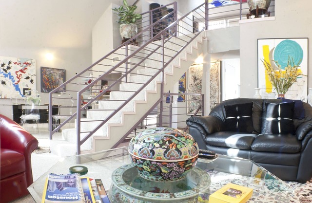 LUXURY Town Home near Museums, Downtown & Med Center, Pool & more, STUNNING!
