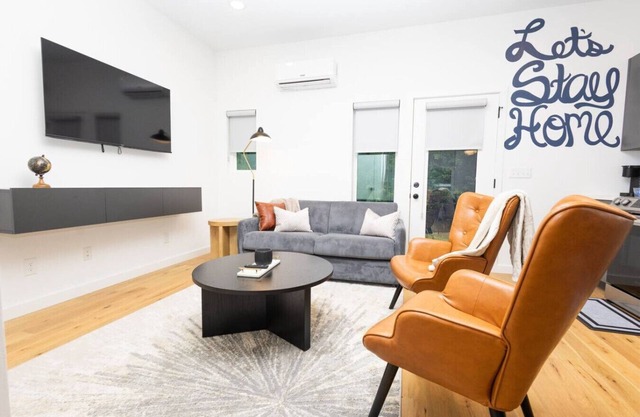 Luxury Townhouse w/Rooftop