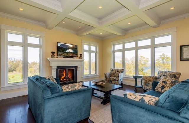 Luxury Vacation Rental Home in Prince Edward County Ontario