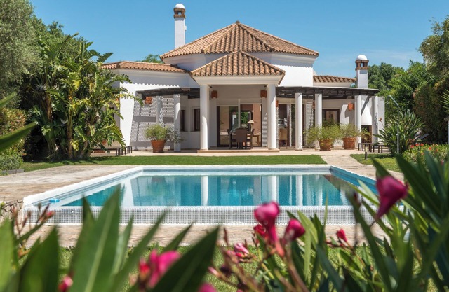"Luxury Villa Malva" with Pool, Wi-Fi, Terrace and Garden