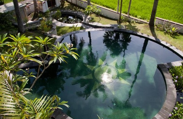 LUXURY VILLA 5 PAX BY CANDI DASA, 20 MTR POOL, ENDLESS RICEFIELD/OCEAN VIEWS
