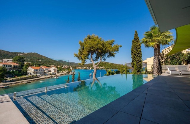 Luxury villa Aman Korcula with private pool at the sea in Zrnovska Banja, Korcula