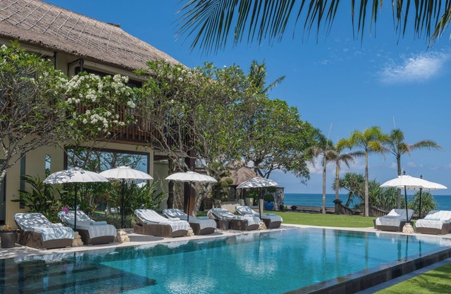 Luxury Villa Ambra Chef and Staff included lvid10