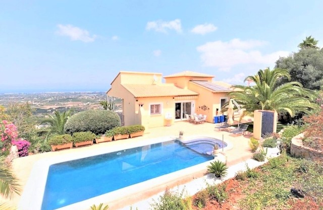 'Luxury Villa at La Sella Resort' with Mountain & Sea View, Pool, Wi-Fi, A/C, Terraces & Garden