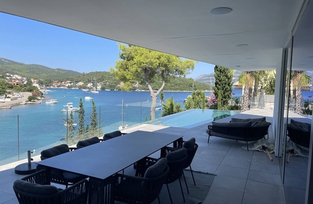 Luxury villa Diva Korcula with pool, Near the sea