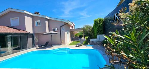 Luxury Villa Nevena Pool&Jacuzzi