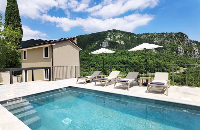 Luxury Villa with Sea Views & Tranquility at the Edge of Ucka Nature Park