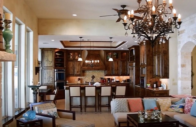 Luxury waterfront home on Lake LBJ