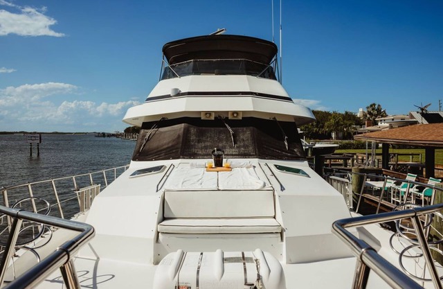 Luxury Yacht in Daytona Beach!