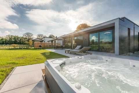 Luxus-Ferien-VILLA NICE LOUNGE