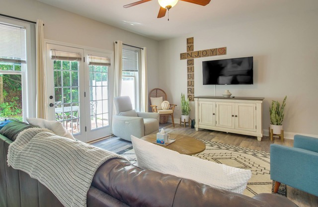 Lynchburg Rental w/Deck: Near Downtown!