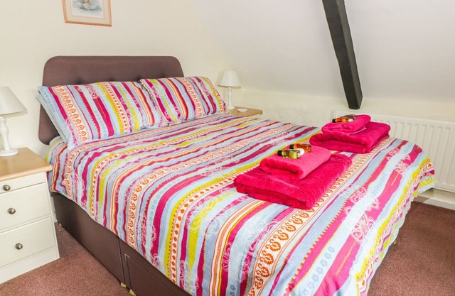 Lyndale Cottage, ROBIN HOOD’S BAY