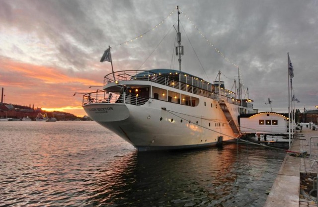 Mälardrottningen Yacht Hotel