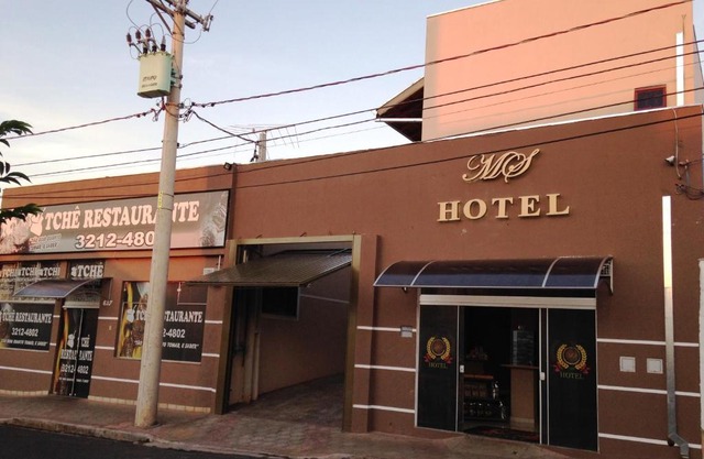 M & S Hotel