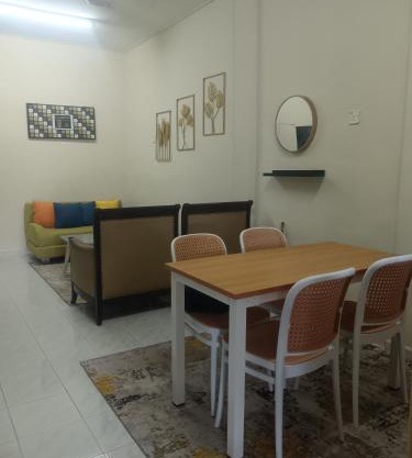 Madana homestay pasir puteh