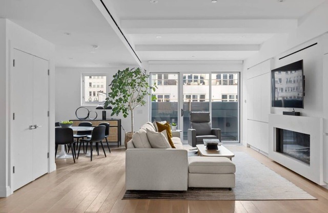 Madison Place by Rove Travel | 3BR Tribeca PH