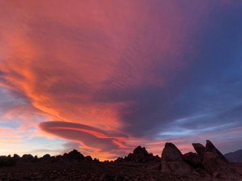 Magical property in the Alabama Hills - HOT TUB