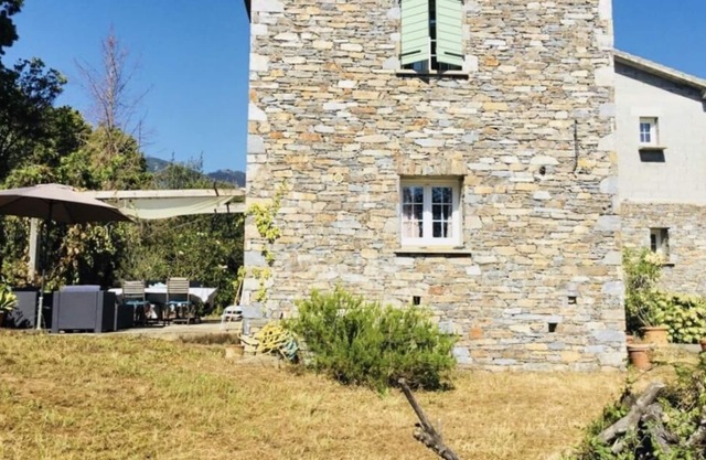 MAGNIFICENT STONE VILLA 🌳🌞⛱️