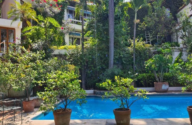 Magnificent house in Cuernavaca with pool and garden