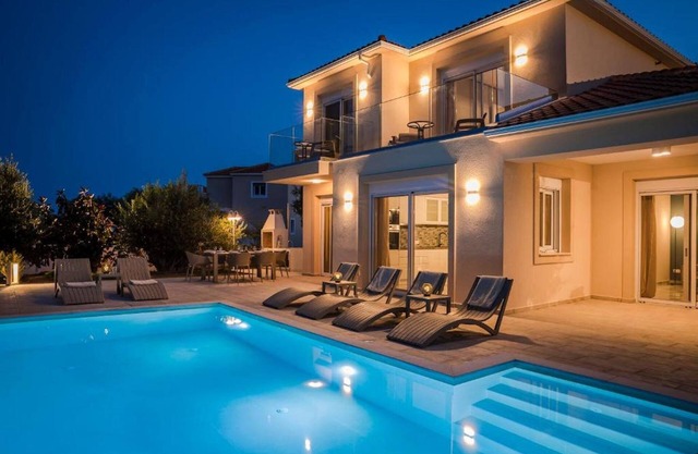 Magnificent Kefalonia Villa | 3 Bedrooms | Villa Montagna & Mare | Private Pool.