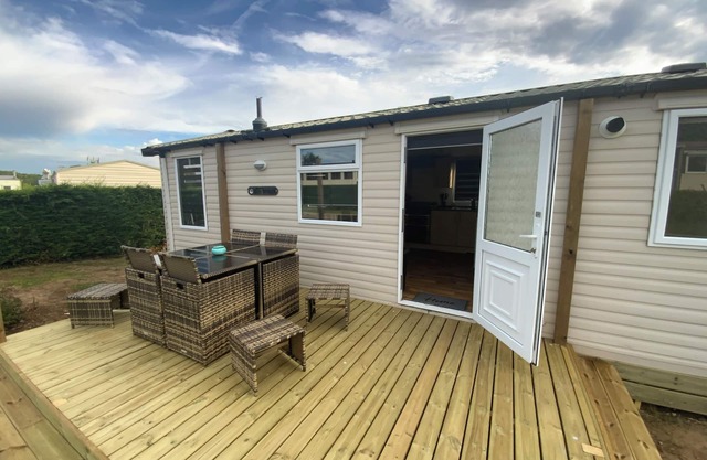 Magnificent Mobile Home 40m2 2h s garden swimming pool