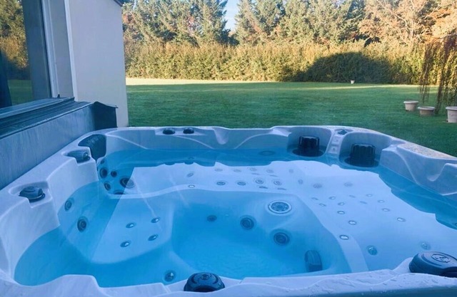 Magnifique Maison - Piscine Interieure, Sauna, Parc - 1h15 de Paris