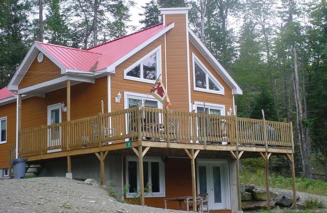 Mahara 1 by Morton & Furbish